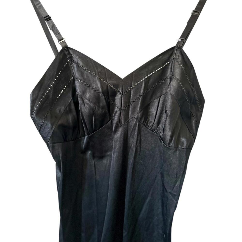 Vintage Queentex Black Slip | Size 34 | Adjustable Straps | Style 9365-2 - Picture 3 of 9